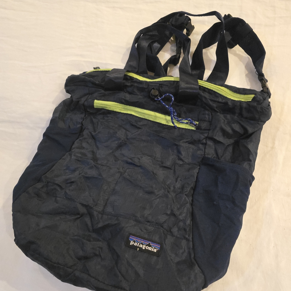 Patagonia Ultralight Black Hole Tote Pack (Dk Navy)
